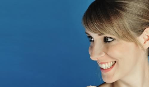 Win a Pair of Tickets to see Emily Smith @ Slaughtered Lamb, London 